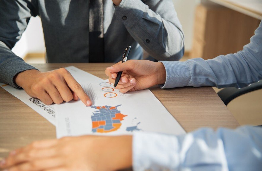 Authority Signals That Help a Business Compete
