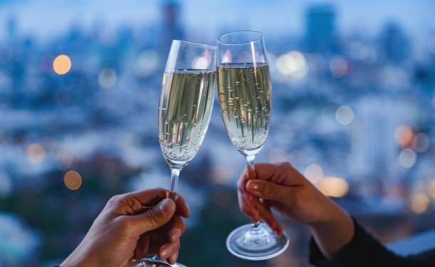 Exploring the Best Sparkling White Wines for Every Occasion